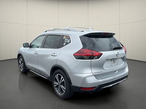 Used 2018 Nissan Rogue SL FWD image 5