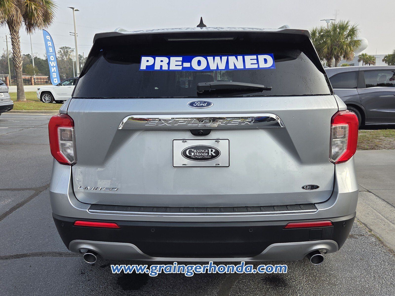 Used 2023 Ford Explorer Limited RWD image 6