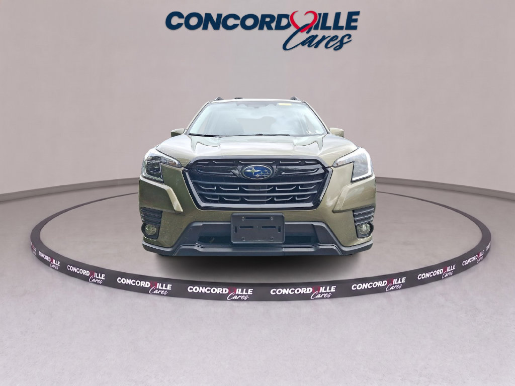 Certified 2023 Subaru Forester Premium AWD/4WD image 3