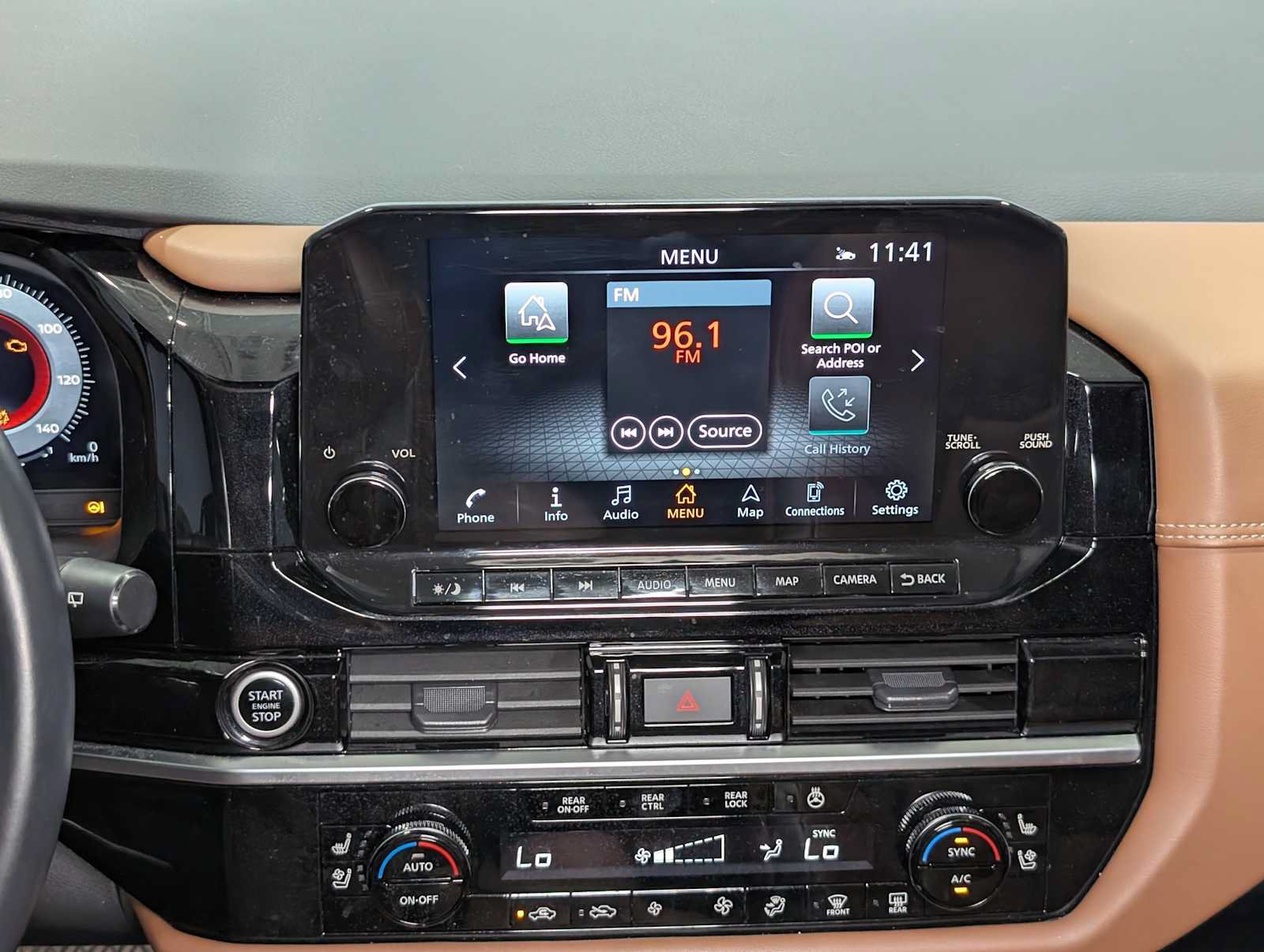 Used 2023 Nissan Pathfinder Platinum AWD/4WD image 19