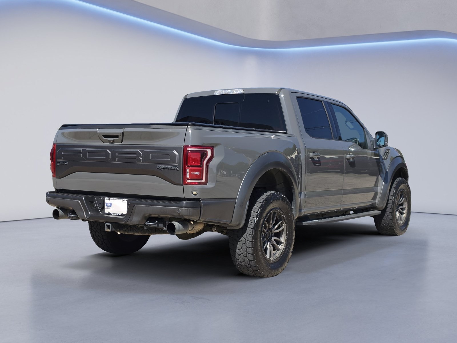 Used 2018 Ford F150 Raptor w/ Equipment Group 802A Luxury AWD/4WD image 3
