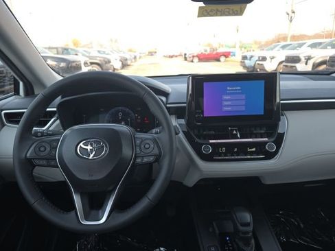 New 2026 Toyota Corolla Cross LE image 11