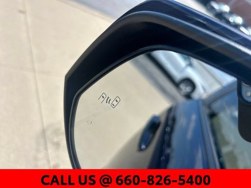 Used 2025 Toyota RAV4 XLE w/ Convenience Package AWD/4WD image 14