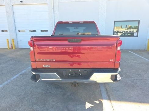 Used 2022 Chevrolet Silverado 1500 LT image 4