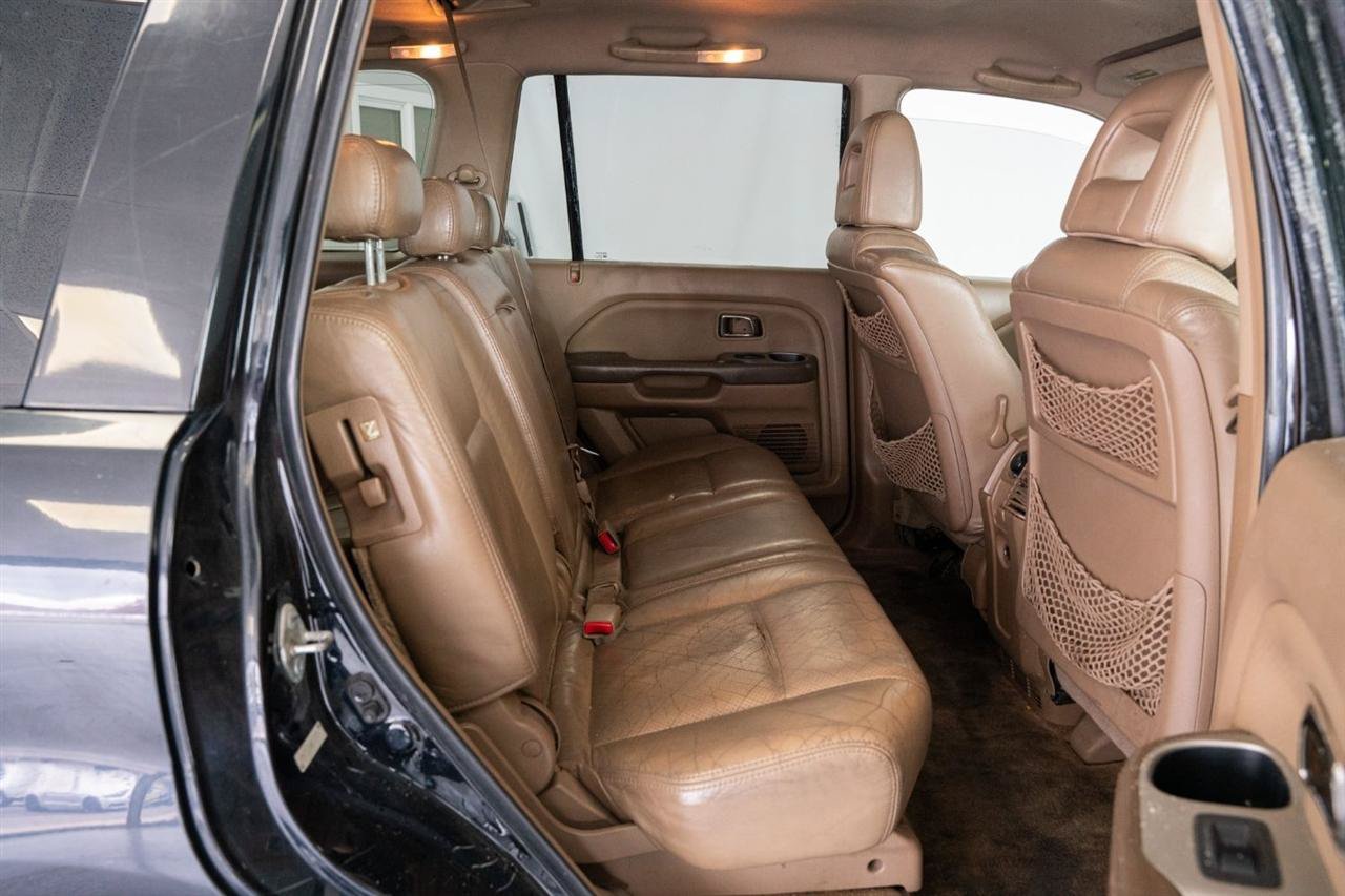 Used 2004 Honda Pilot EX image 16