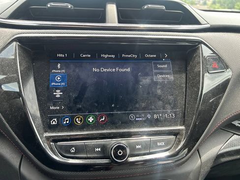 Used 2021 Chevrolet TrailBlazer RS w/ Technology Package FWD image 19