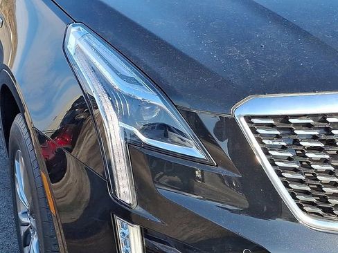 Certified 2022 Cadillac XT5 Premium Luxury image 11