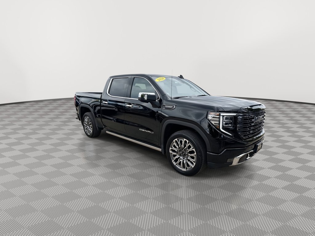 Used 2026 GMC Sierra 1500 Denali Ultimate AWD/4WD image 2
