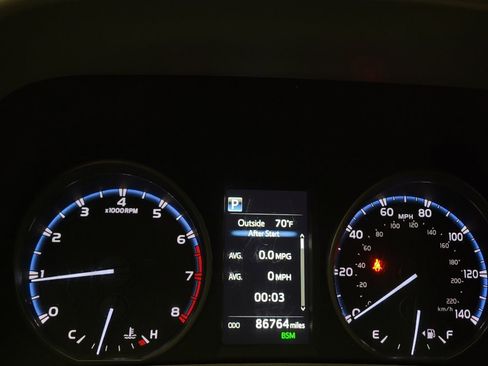 Used 2018 Toyota RAV4 XLE image 23