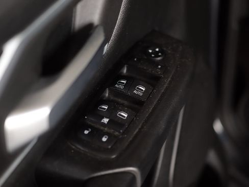 Used 2019 RAM 1500 Big Horn image 28