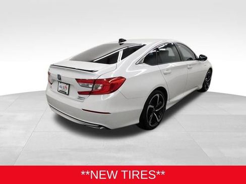 Used 2022 Honda Accord Sport image 9
