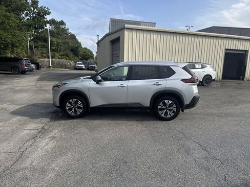 Used 2023 Nissan Rogue SV w/ SV Premium B Package AWD/4WD image 8