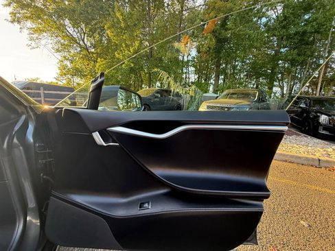 Used 2016 Tesla Model S 75 image 30