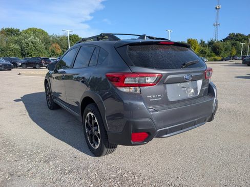 Used 2021 Subaru Crosstrek 2.0i Premium w/ Moonroof Package AWD/4WD image 5