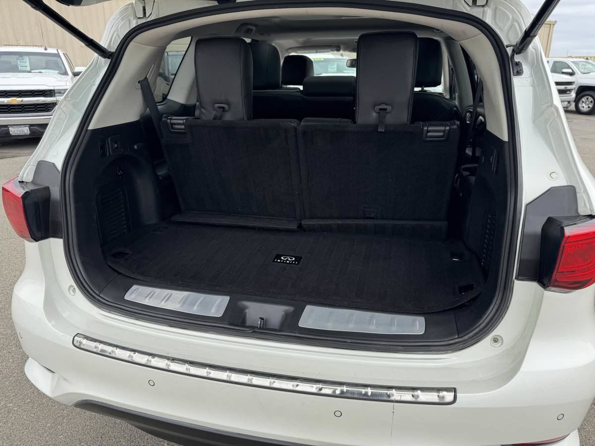 Used 2018 INFINITI QX60 Luxe w/ Deluxe Technology Package AWD/4WD image 19