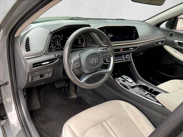 Used 2023 Hyundai Sonata SEL w/ Convenience Package FWD image 10