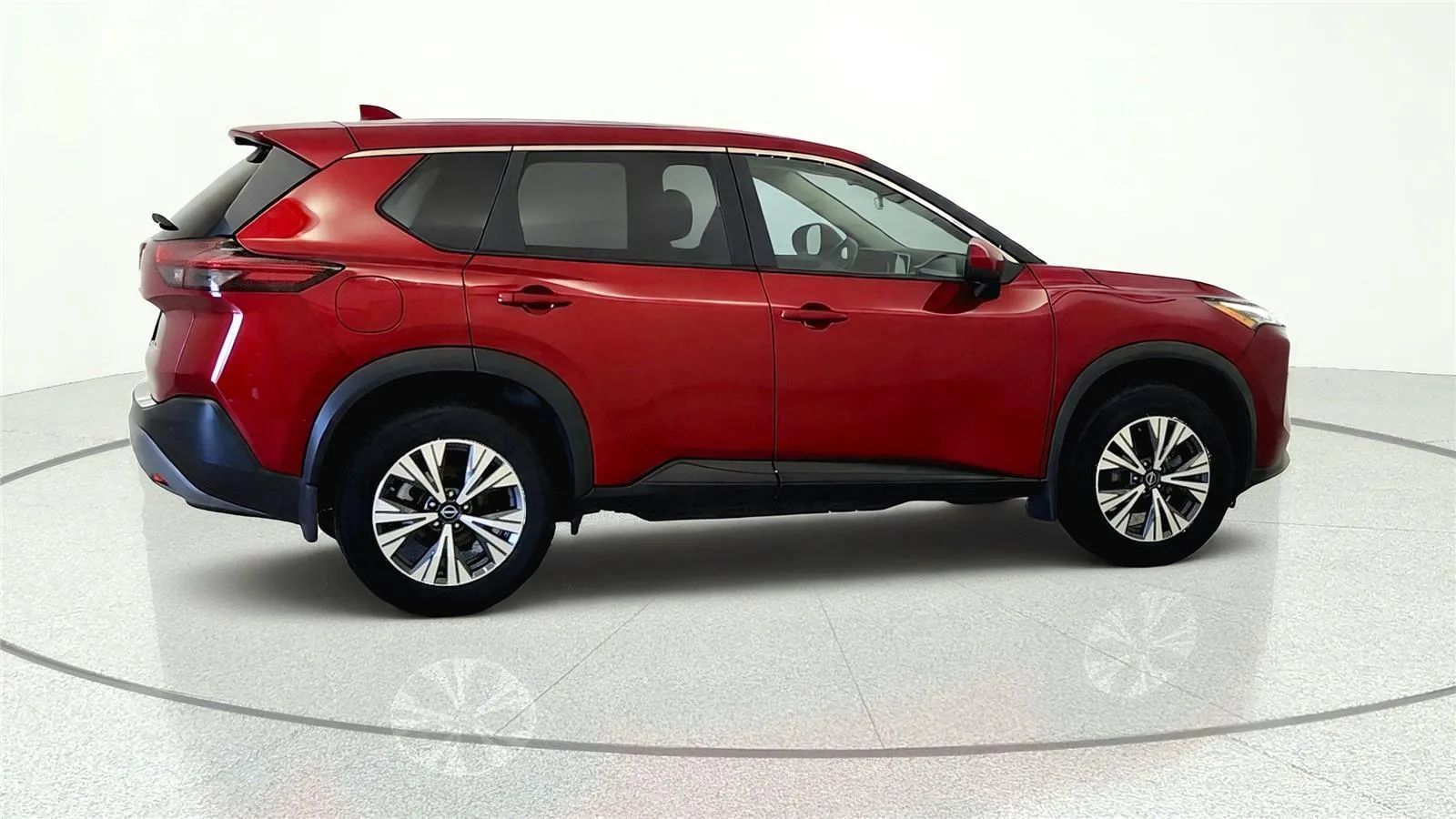 Used 2023 Nissan Rogue SV AWD/4WD image 7