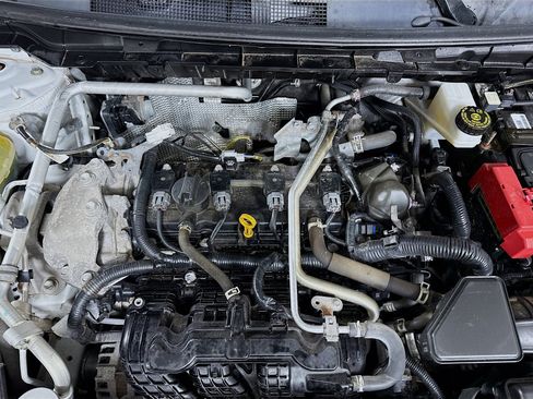 Used 2022 Mitsubishi Outlander SEL image 39