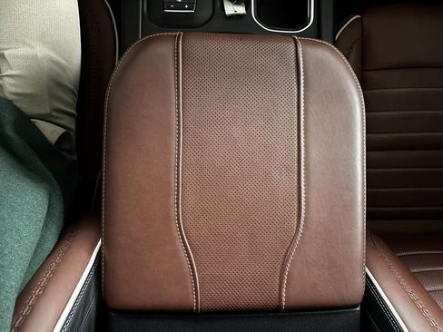 Used 2024 GMC Sierra 1500 Denali Ultimate image 26