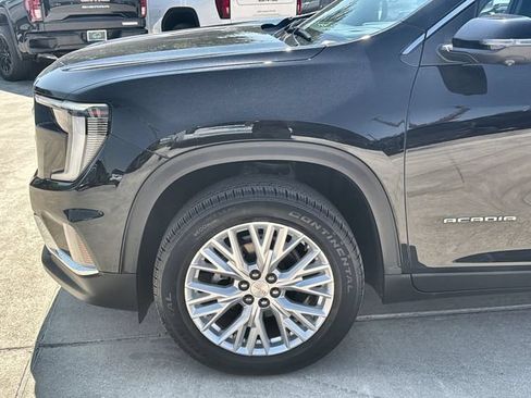 Certified 2026 GMC Acadia Elevation w/ Elevation Premium Package FWD image 32