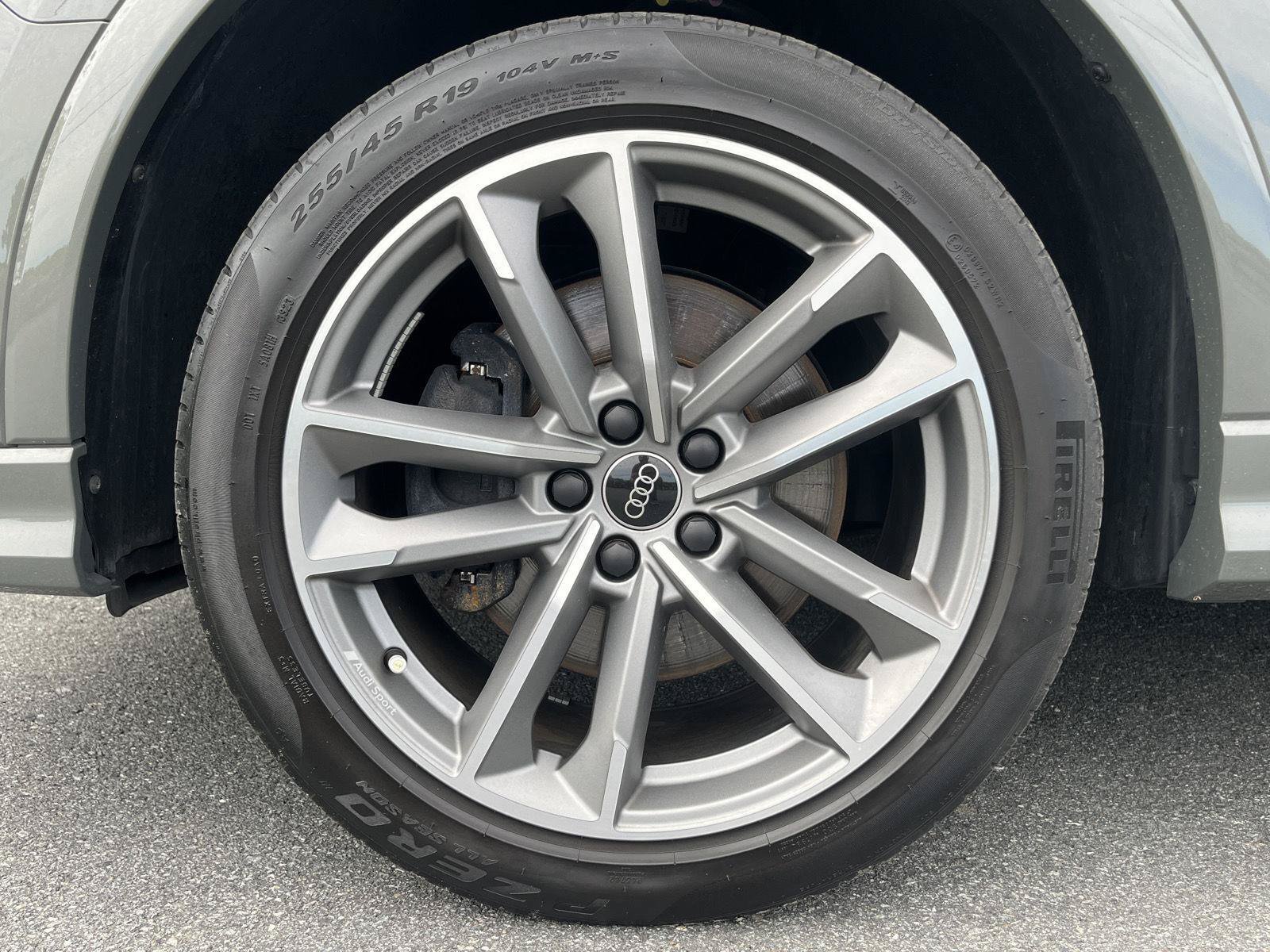 Used 2024 Audi Q3 2.0T Premium AWD/4WD image 32