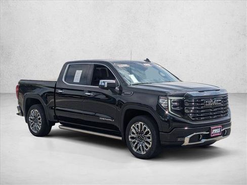 Used 2024 GMC Sierra 1500 Denali Ultimate AWD/4WD image 3