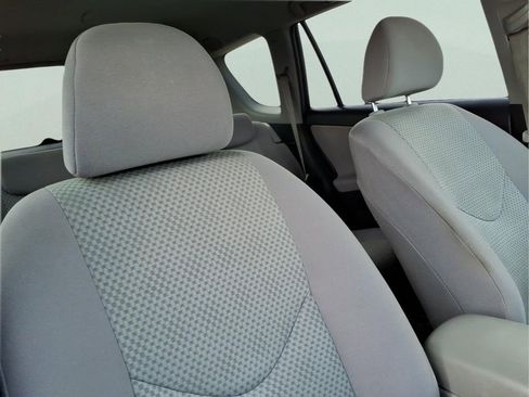 Used 2007 Toyota RAV4 2WD image 14