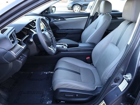 Used 2016 Honda Civic Touring image 10