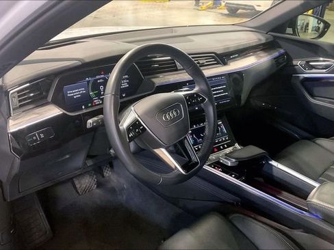 Used 2024 Audi Q8 e-tron Prestige w/ Prestige Package image 14