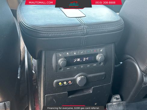 Used 2008 Cadillac Escalade AWD image 26