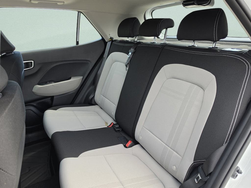 New 2026 Hyundai Venue SEL FWD image 19