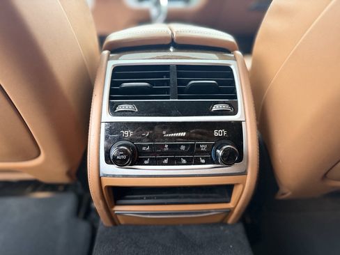 Used 2019 BMW 740i xDrive w/ Executive Package AWD/4WD image 21