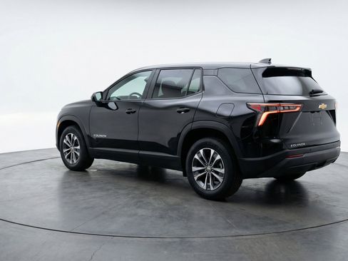 Used 2025 Chevrolet Equinox LT FWD image 6