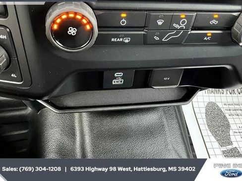 Used 2021 Ford F150 XLT image 23