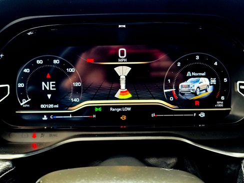 Used 2023 GMC Yukon XL Denali w/ Max Trailering Package image 40