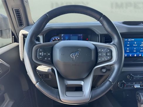 Used 2022 Ford Bronco Black Diamond AWD/4WD image 5