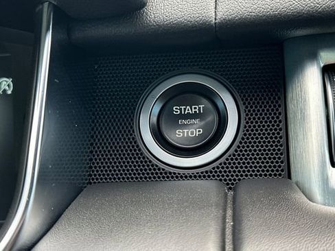 Used 2022 Land Rover Range Rover Westminster Edition image 21