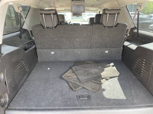 Used 2016 Chevrolet Suburban LTZ AWD/4WD image 31