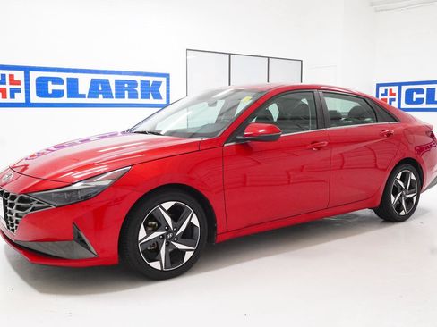 Used 2023 Hyundai Elantra Limited FWD image 30