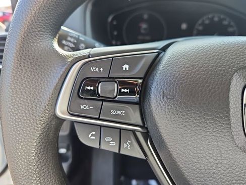 Used 2020 Honda Accord LX image 23