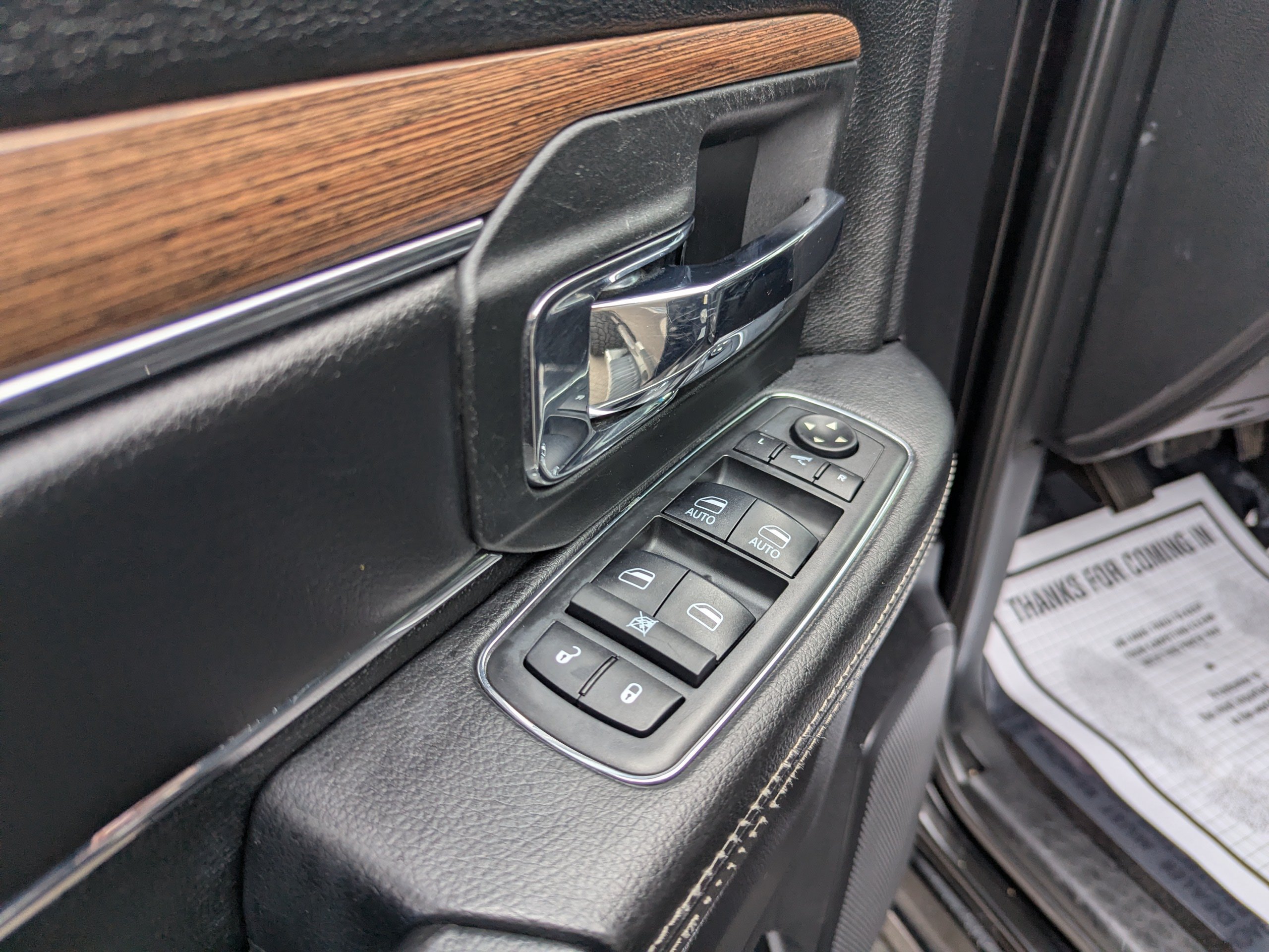 Used 2017 RAM 2500 Laramie AWD/4WD image 11
