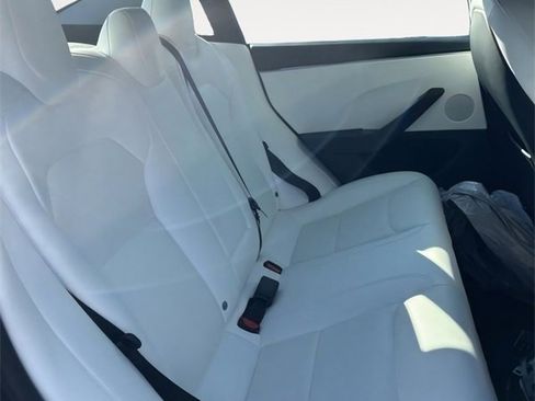 Used 2025 Tesla Model 3 Long Range image 14