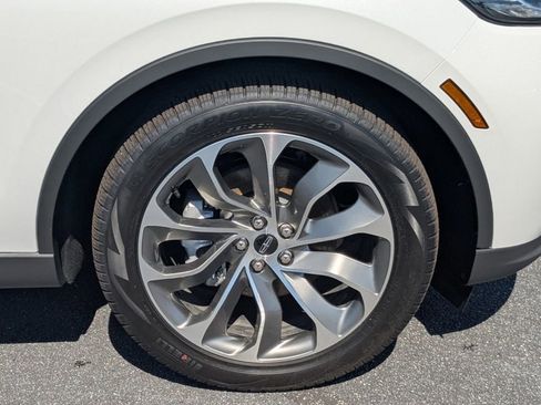 New 2026 Lincoln Aviator Reserve image 11