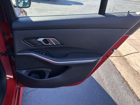 Used 2021 BMW 330i xDrive Sedan image 18