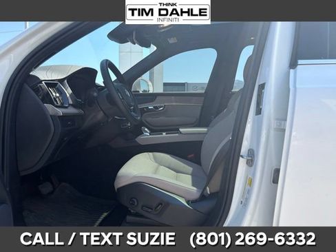 Used 2025 Volvo XC90 B6 Plus w/ Protection Package Premier AWD/4WD image 5
