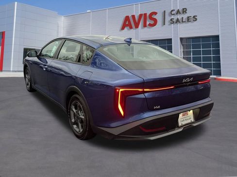 Used 2025 Kia K4 LXS image 9