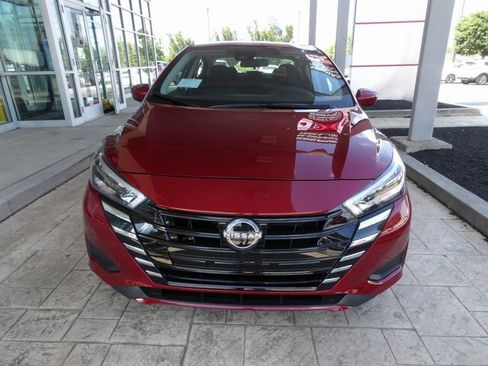 Used 2025 Nissan Versa SV w/ Trunk Package image 2