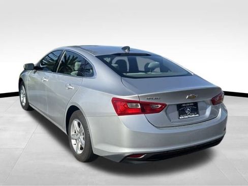 Used 2021 Chevrolet Malibu LS image 4