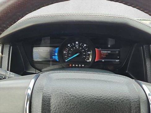 Used 2017 Ford Expedition Platinum image 12