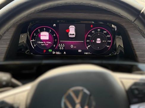 Used 2025 Volkswagen Atlas SEL Premium R-Line AWD/4WD image 17